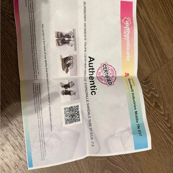 Burberry Women's Beige Espadrille Sandals with COA - Picture 5 of 5